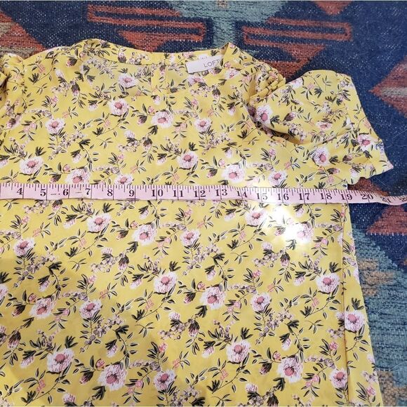 3 for $25 LOFT Floral Shirt - Picture 8 of 12